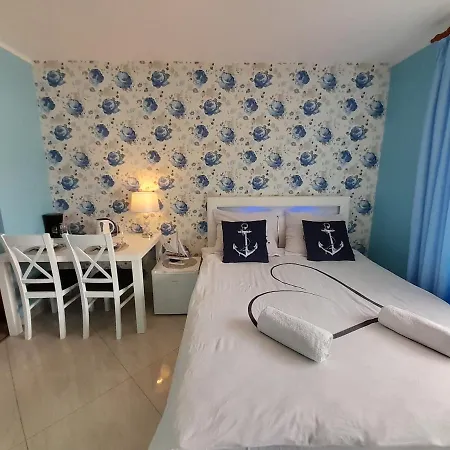 Sunrise Oda ve Kahvaltı 3*