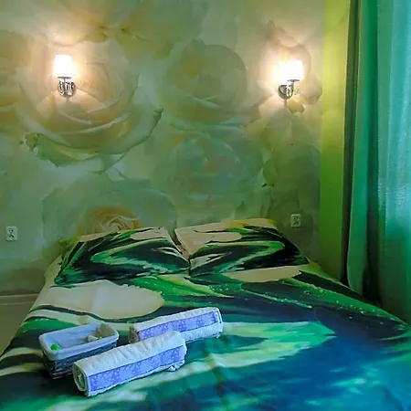 Sunrise Bed and Breakfast 3*